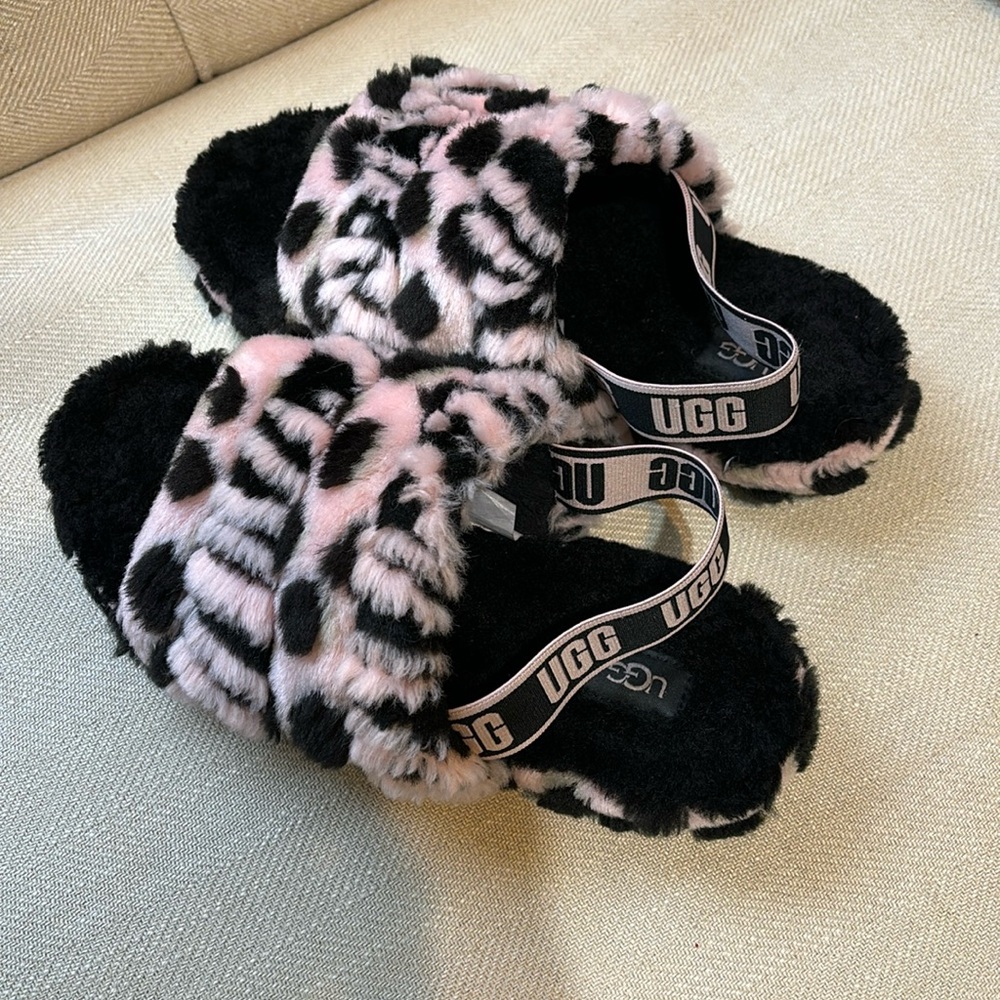 Ugg Fluff Slides - image 1